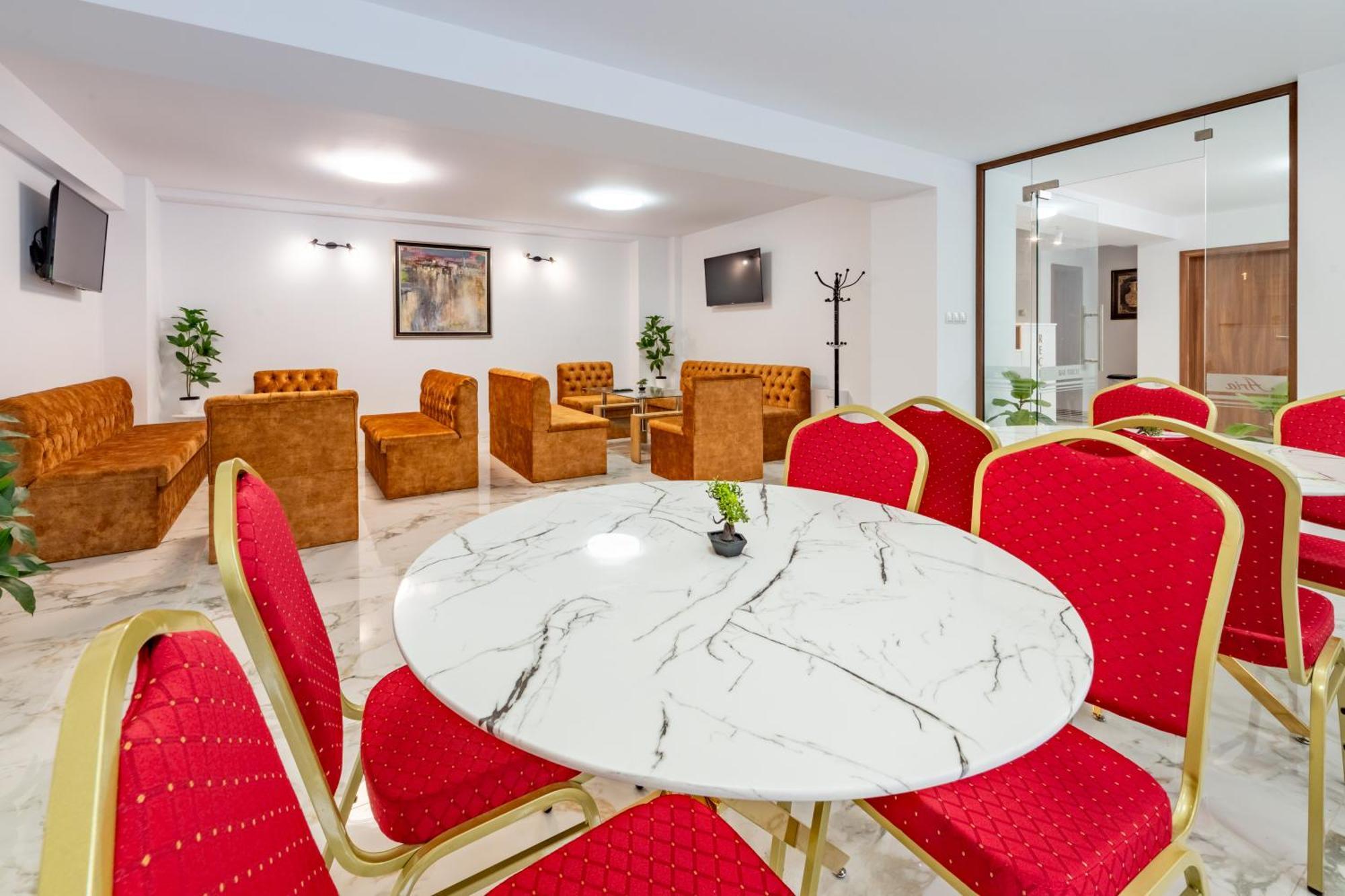 Hotel Ариа Wielkie Tyrnowo Zewnętrze zdjęcie