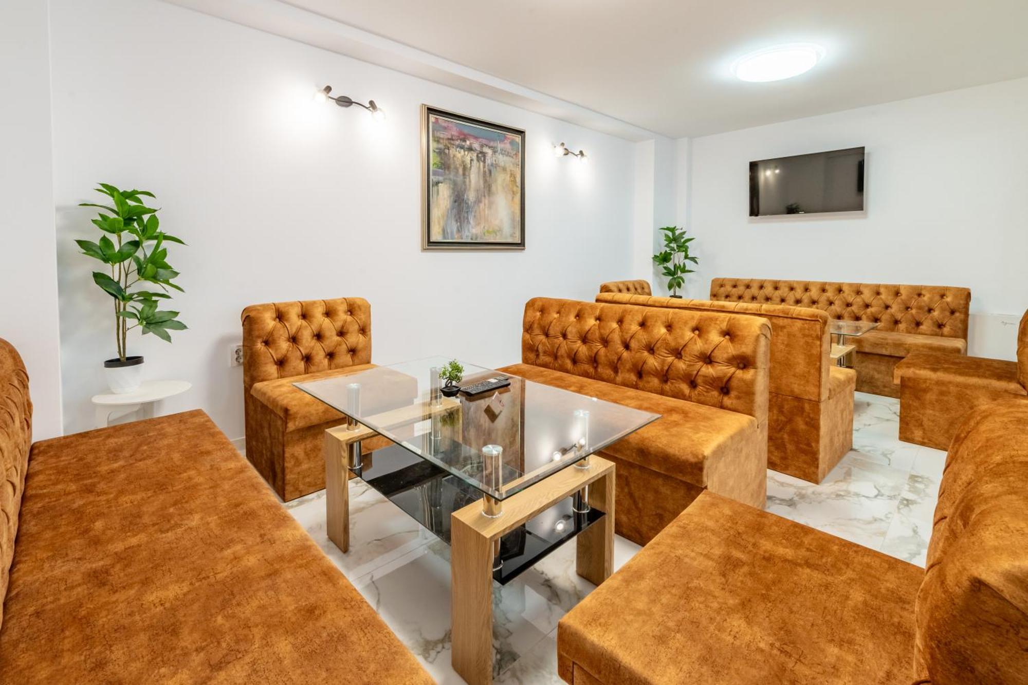 Hotel Ариа Wielkie Tyrnowo Zewnętrze zdjęcie
